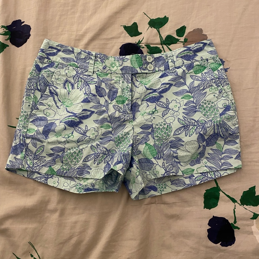Vineyard vines shorts